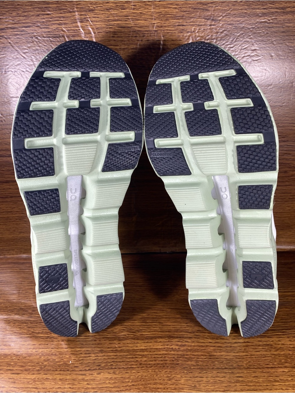 On Cloud Cloudstratus Mens shoe size 9.5 - Picture 9 of 10